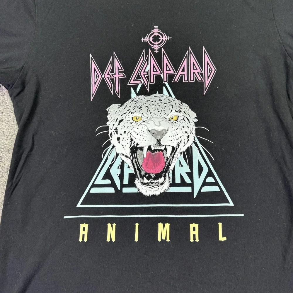 Bella + Canvas Shirt Mens Small Black Def Leppard Animal Graphic Tee Rock Band